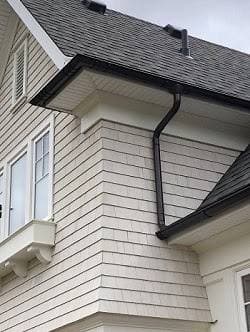 Finished eavestroughs and fascia